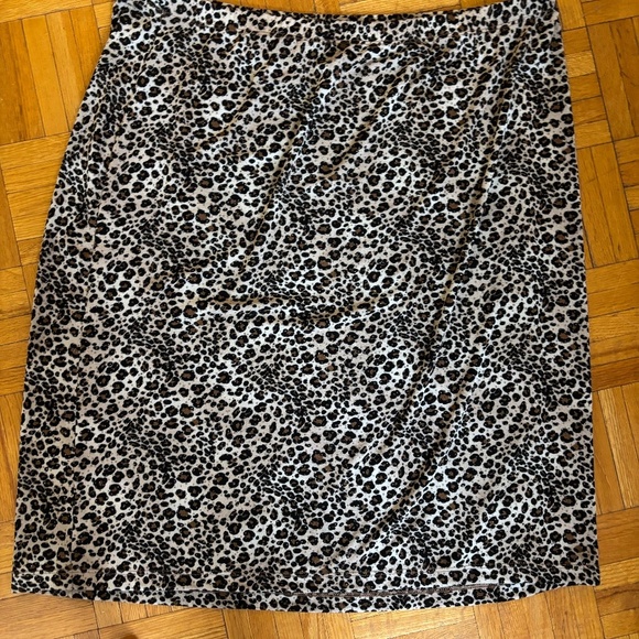 leopard print stretchy skirt - sparkly bit of sparkles - Picture 4 of 6